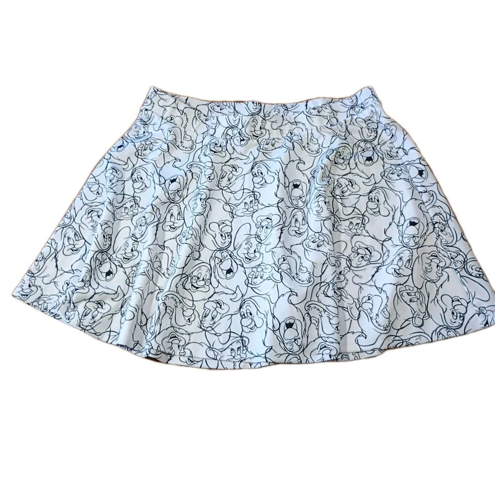 Disney Torrid Seven Dwarves Circle Skater Skirt White Black NEW 4X Disney Adult